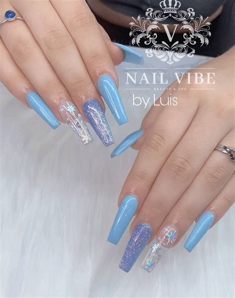 nail vibe largo.